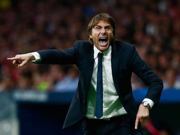 Tepis Isu Enrique, Agen: Conte Masih Bertahan Di Chelsea