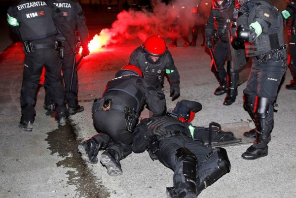 Kerusuhan Athletic Bilbao Vs Spartak Moscow, 1 Polisi Meninggal