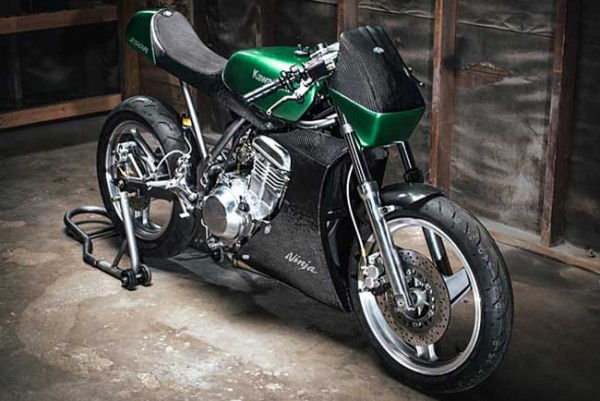 Kawasaki 250 Racer Ramping