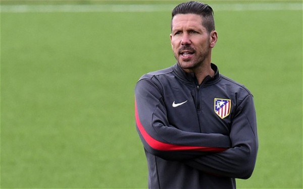 Simeone Tak Tertarik Isu Minat PSG