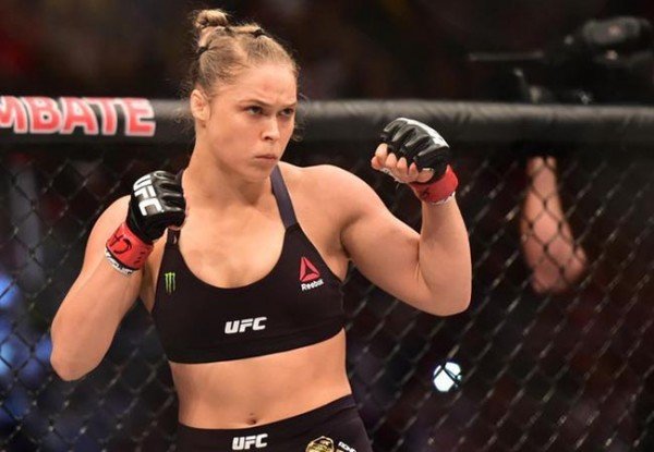 Pilih WWE, Ronda Rousey Cabut Dari UFC