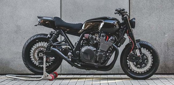 Yamaha XJR1300 Ini Sangar Banget