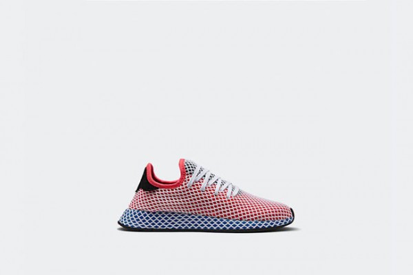 Adidas Deerupt Dibanderol Rp 1,7 Juta