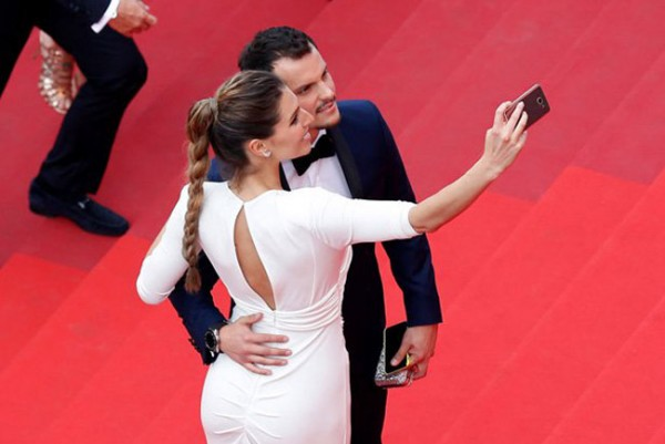 Dilarang Selfie di Festival Film Cannes, Kenapa Ya?