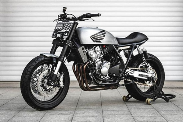Honda CB400 Agresif Banget