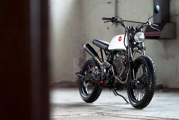 Honda Tracker Kembar