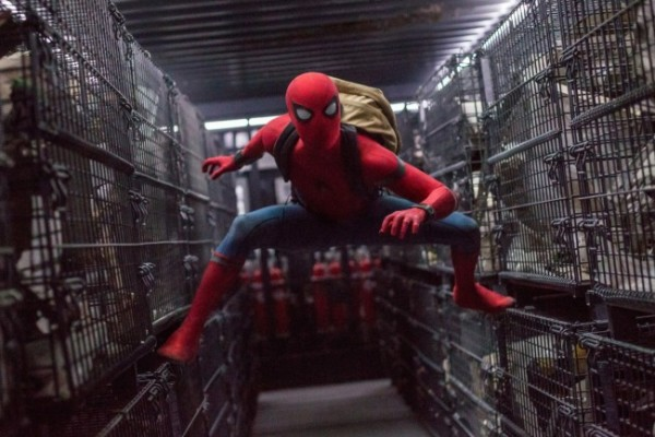 Jake Gyllenhaal Perankan Villain 'Spider-Man: Far From Home'