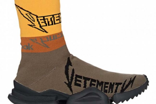 Sock Sneaker Reebok dan Vetements Dibanderol Mahal