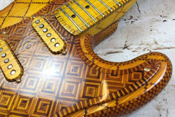Gitar Ini Butuh Waktu 18 Tahun dan 40 Ribu Korek Api untuk Dibuat