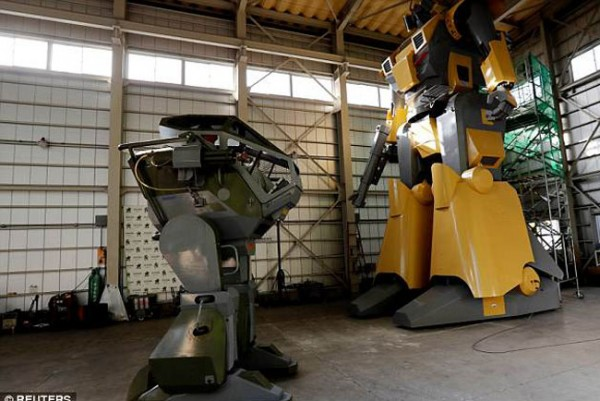 Ini Dia Robot Terbesar di Dunia yang Bisa Dikendarai Manusia!